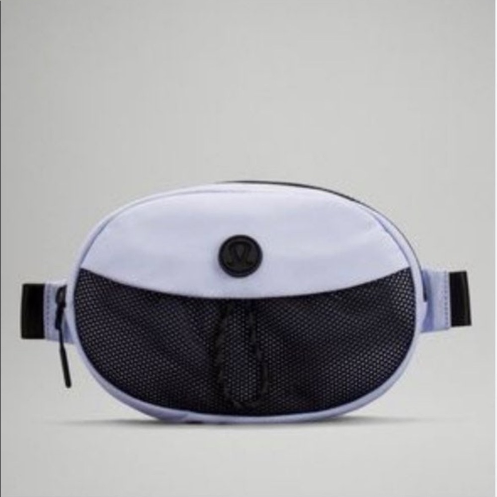 Lululemon Take It On Belt Bag in Pastel Blue/Black